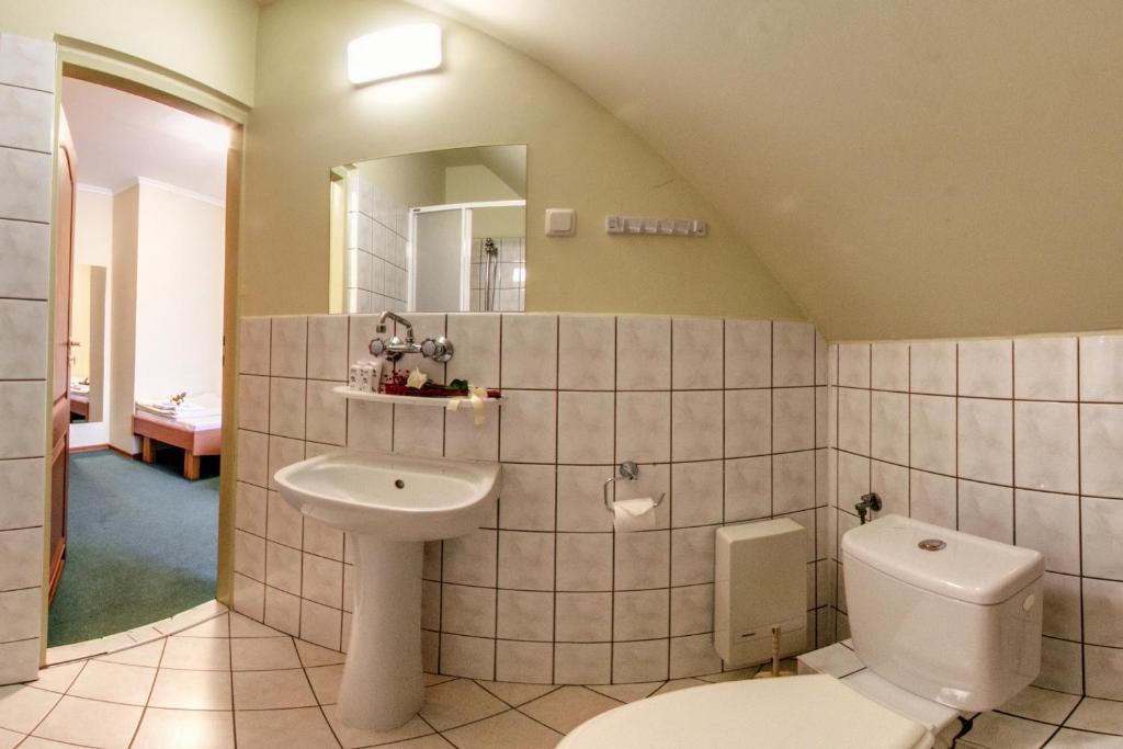 Hotel U Michalika Pszczyna Ngoại thất bức ảnh